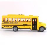 AUTOBÚS ESCOLAR AMERICANO ESCALA 1:16 TACHAN