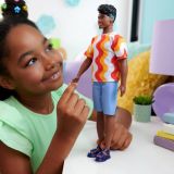 KEN FASHIONISTA AUDÍFONOS MATTEL