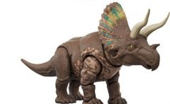 DINOSAURIO GIGANTIC TRACKERS SURTIDO JURASSIC WORL