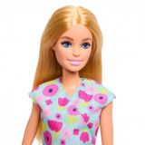 BARBIE DOCTORA CON COMPLEMENTOS MATTEL