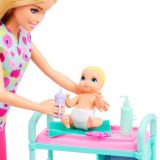BARBIE DOCTORA CON COMPLEMENTOS MATTEL