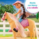 NANCY UN DÍA CON SU CABALLO FAMOSA